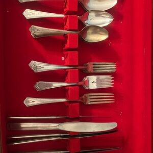 WA Rogers Silverplate “Oxford Aurora”